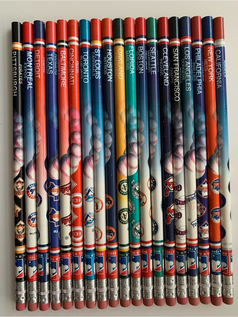 1993 MLB Major American League Baseball Team Logo Pencils Collection Set 19 - Picture 1 of 5